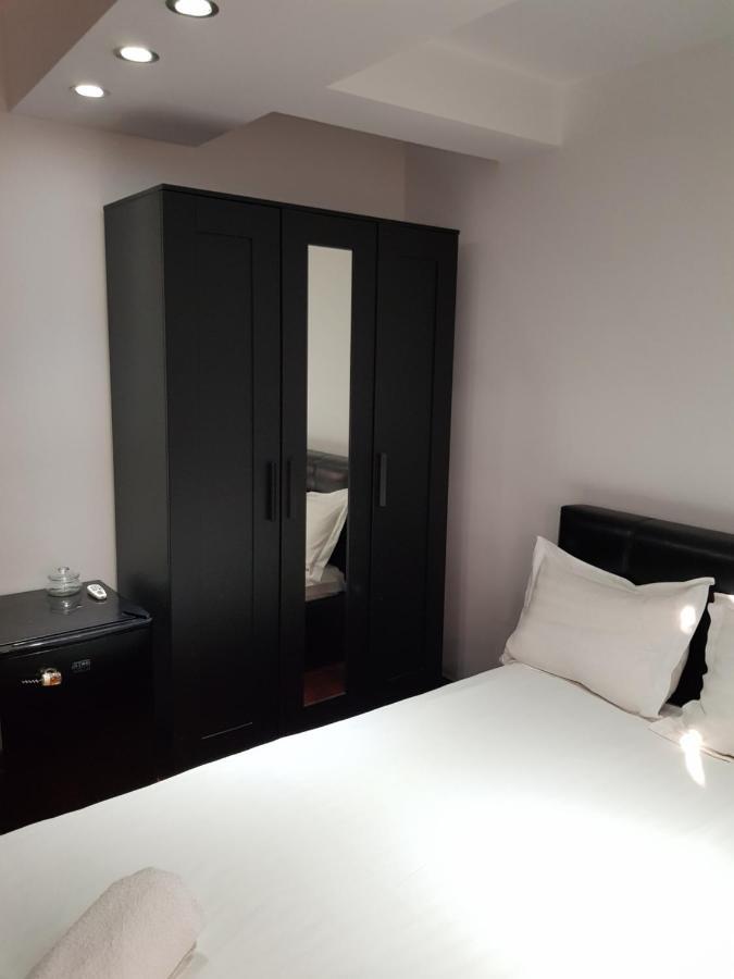 2Bedrooms Mega Mall Monza National.Arena Бухарест Екстер'єр фото